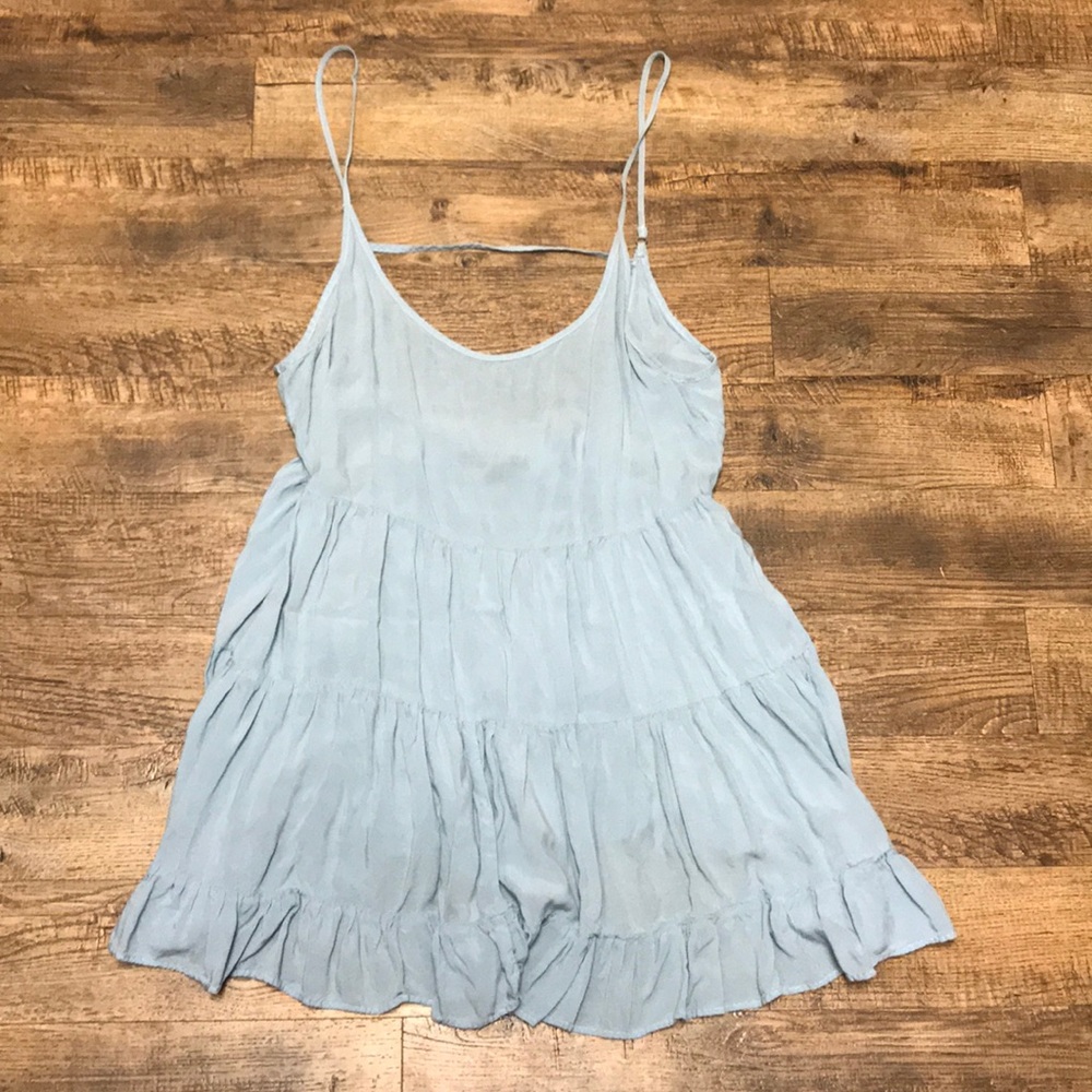 Brandy Melville Jada Blue Flowy Open Back Dress - Picture 3 of 6